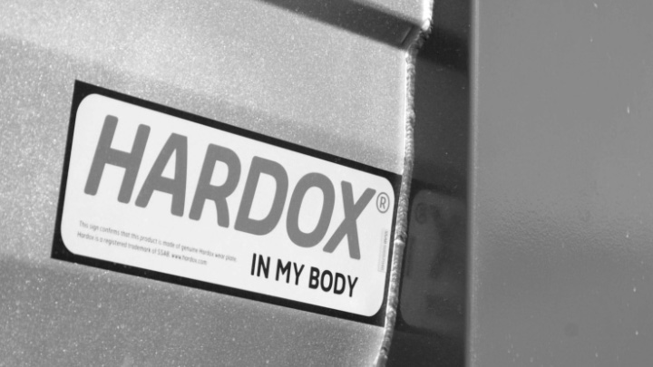 The Hardox® In My Body sign on equipment means that it is made in Hardox® wear steel and certified to the highest quality